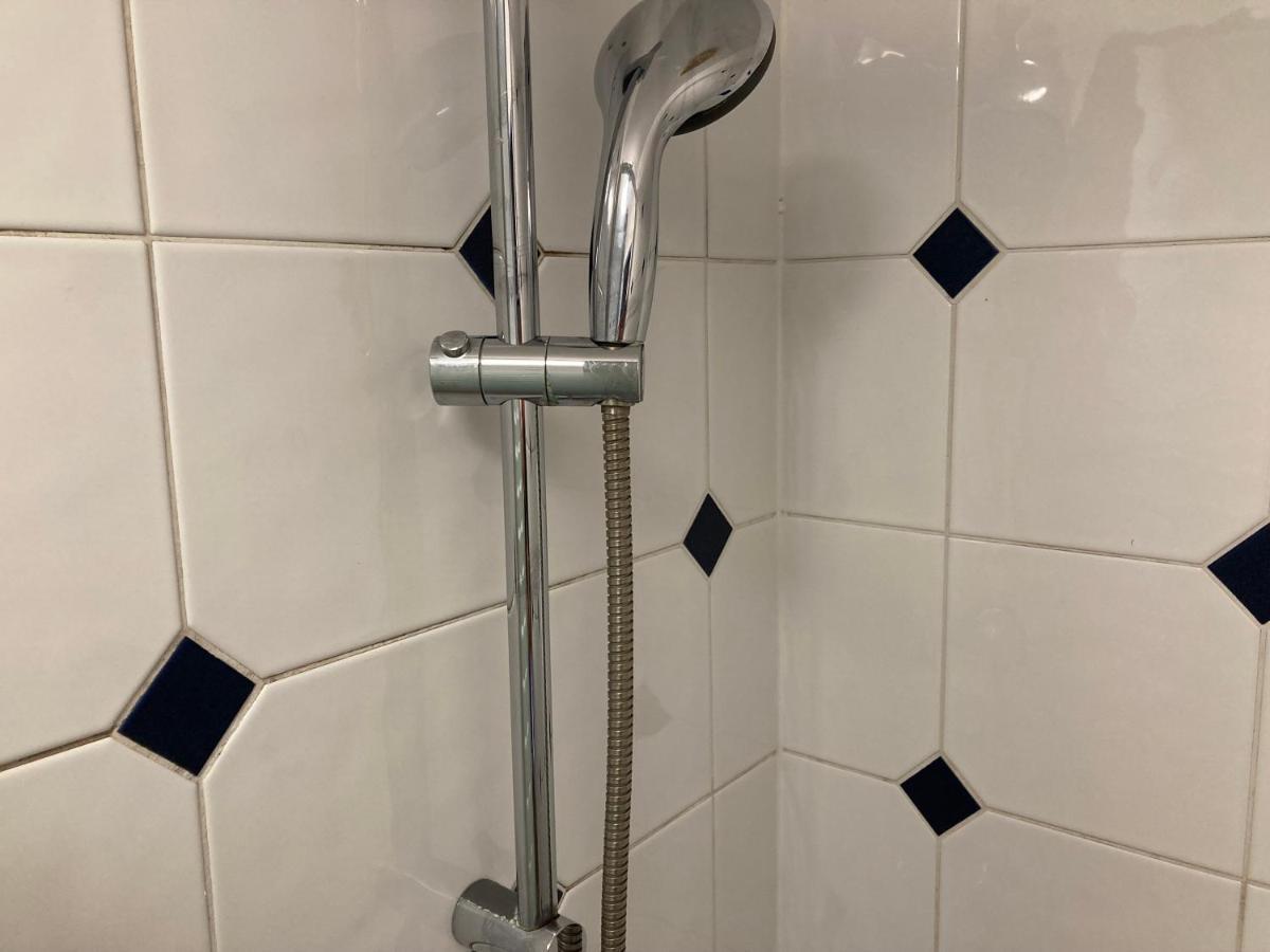 Rb Hostel زييريكسي المظهر الخارجي الصورة